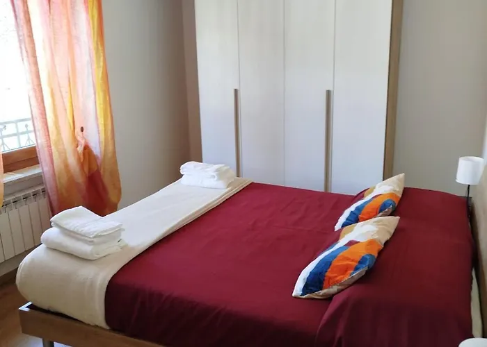 - Maison Dayn Nyaraló *